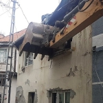 osmangazililerin-guvenligi-icin-metruk-binalar-yikiliyor.jpg