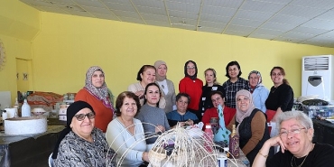 atasem-den-kadinlara-geri-donusum-urunleri-kursu.jpg
