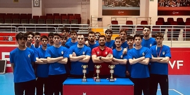 voleybolda-inegol-belediyespor-farki.jpg