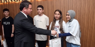 baskan-aydin-lgsye-hazirlanan-ogrencileri-agirladi.jpg