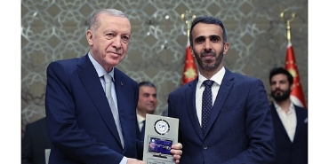 cumhurbaskani-erdogandan-bein-sportsa-odul.jpg