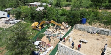 inegol-belediyesi-kacak-yapi-ile-mucadelesini-surduruyor.jpg