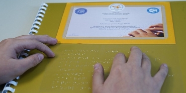 prof-dr-pelin-pistav-akmese-ege-universitesinin-erisilebilir-egitimini-ve-engelsiz-yasami-anlatti.jpg