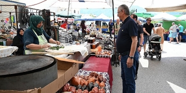 baskan-topaloglundan-pazar-esnafina-ziyaret.jpg