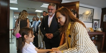 baskan-unsal-biz-buyuk-ve-guclu-bir-aileyiz.jpg