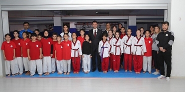 bayraklida-yaz-spor-okullari-basliyor.jpg