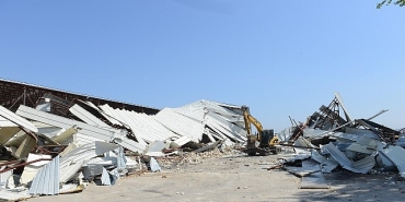 calida-2-bin-300-metrekarelik-kacak-depo-yikildi.jpg