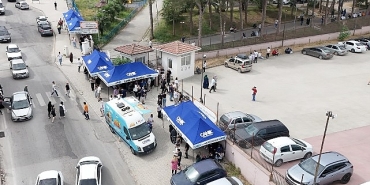 canik-belediyesi-yksye-giren-ogrencilere-ve-ailelere-ikramlarda-bulundu.jpg