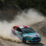 dunyadaki-ilk-ve-tek-engelli-kadin-ralli-pilotundan-cifte-podyum.jpg