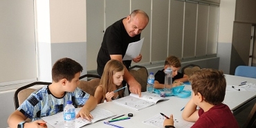 karsiyaka-belediyesinden-egitime-destek.jpg