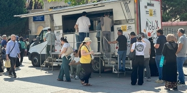 konya-buyuksehir-yksye-giren-ogrencilerin-ailelerine-ikramlarda-bulundu.jpg