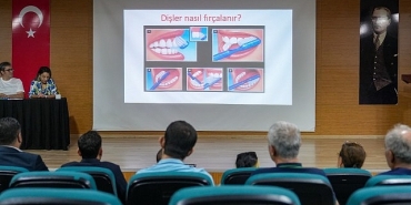 ozel-gereksinimli-bireylere-agiz-ve-dis-sagligi-egitimi.jpg