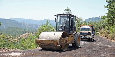 alanya-sihlar-mahalle-yolu-asfalta-kavustu.jpg