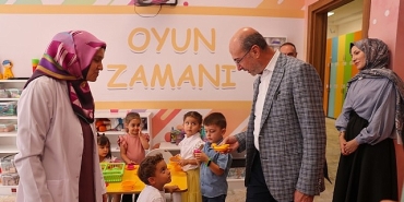baskan-pekyatirmaci-cocuklarla-bir-araya-geldi.jpg