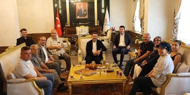 baskan-rasim-ari-halk-gununde-vatandaslari-dinledi.jpg