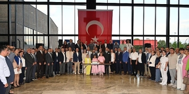 buyuksehire-anlamli-plaket.jpg