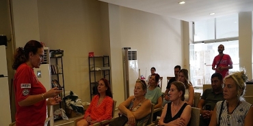 cesme-belediyesi-ve-akuttan-temel-afet-bilinci-egitimi.jpg