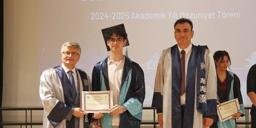 ege-meslek-yuksekokulu-500-mezunu-is-dunyasina-ugurladi.jpg