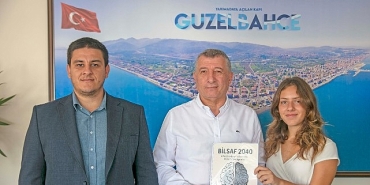 guzelbahce-belediyesinin-gurur-gunu.jpg