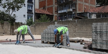inegol-belediyesi-ucretsiz-otopark-hamlesini-kararlilikla-surduruyor.jpg