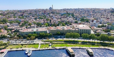 kadir-has-universitesi-turkiyenin-en-iyi-ogrenci-deneyimi-listesinde.jpg