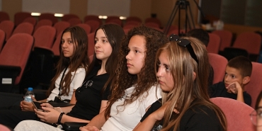kardes-iki-sehir-arasinda-ogrenci-degisim-programi.jpg
