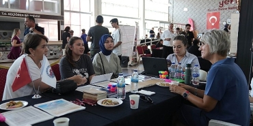 kecioren-belediyesinden-universite-adaylarina-tercih-donemi-destegi.jpg