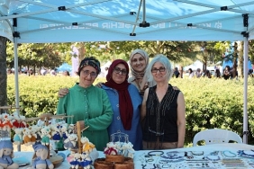 komek-sepeti-yaz-finaline-renk-katti.jpg