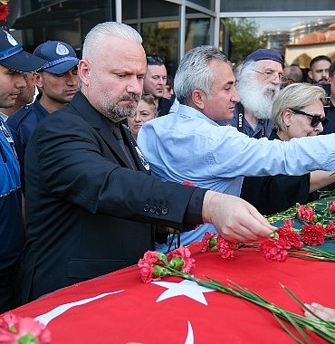 menemen-belediyesinde-tahir-sahine-son-gorev.jpg