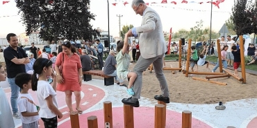 mudanyanin-sokaklari-cocuklar-icin-donusuyor.jpg