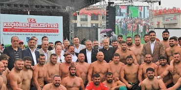 2-geleneksel-taha-akgul-karakucak-gureslerinin-sampiyonu-belli-oldu.jpg