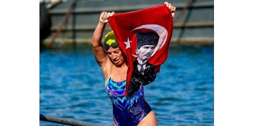 30-agustosta-30-saatlik-yuzme-performansi.jpg