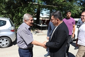 baskan-ari-nevsehir-sanayi-esnafiyla-sohbet-etti.jpg