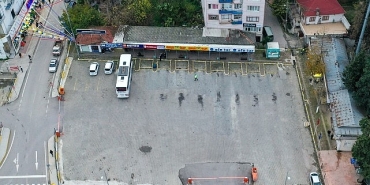 baskan-buyukakin-karamursel-ve-golcuk-otogarlarinin-eski-ve-yeni-halini-paylastifark-ortada.jpg