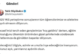 buyukakin-universiteyi-kazanan-ogrencileri-tebrik-etti.jpg