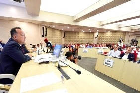 buyuksehir-meclisi-agustos-ayi-olagan-toplantisini-gerceklestirdi.jpg