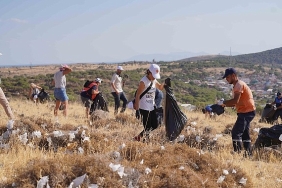 cikanlar-ne-yazik-ki-sadece-cop-degil-denizlere-verilen-zarar-gelecek-nesillere-birakilan-buyuk-bir-ayip.jpg