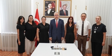 ege-universitesinde-sporcu-sagligina-yeni-bir-soluk-adolesan-su-alti-ragbi-sporculari-icin-tubitak-destekli-arastirma-baslatildi.jpg