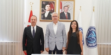 egeli-bilim-insani-turkiyedeki-ozel-egitim-yoneticilerine-yonelik-kapsayici-bir-model-gelistirdi.jpg