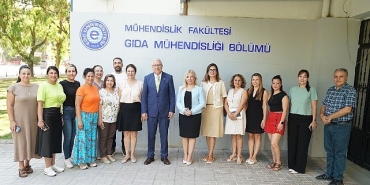 egitimde-teori-ve-pratigi-bulusturan-yaklasimiyla-gida-sektorune-yon-veren-nitelikli-muhendisler-yetistiriyor.jpg