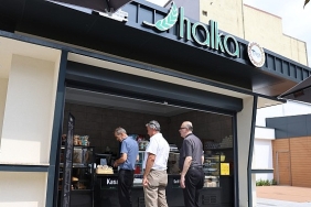 halka-kafe-mola-parkta-hizmete-girdi.jpg