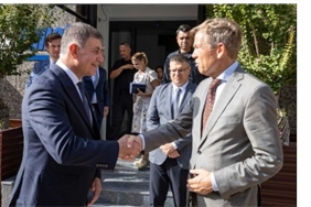 hollanda-buyukelcisi-wijnands-baskan-tugayi-ziyaret-etti.jpg