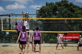 kadikoy-belediyesi-kalamis-spor-merkezi-plaj-voleybolunun-yildizlarini-agirliyor.jpg