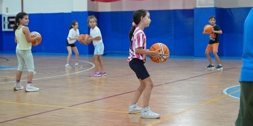 maltepe-belediyesi-yaz-spor-okulu-2-donem-basladi.jpg