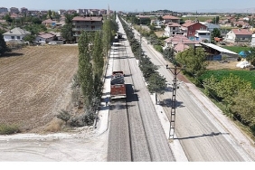 mihmandarli-caddesinde-asfalt-calismasi.jpg