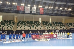 nilufer-belediyespor-erkek-hentbol-takimi-yeni-sezona-galibiyetle-basladi.jpg