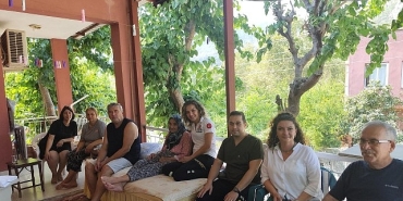 yaslilarimiz-yalniz-degildir-projesi-basladi.jpg