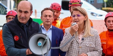 bakirkoy-belediyesinden-eszamanli-deprem-tatbikati.jpg