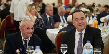 baskan-dutlulu-sehit-yakinlari-ve-gazileri-agirladi.jpg