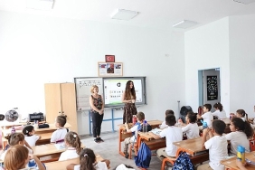 cesme-belediyesinden-ilkokula-baslayan-ogrencilere-hos-geldin-hediyesi.jpg